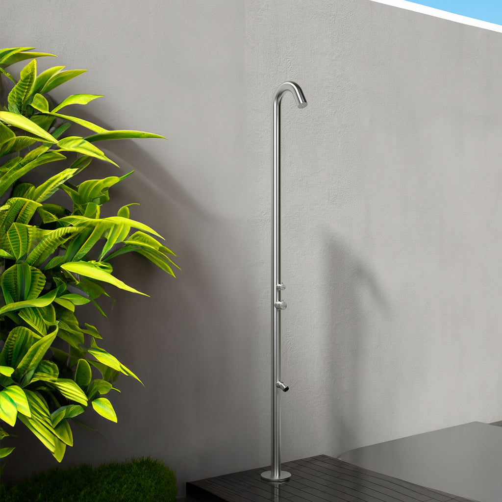 SINED Doccia da esterno Quartu con lavapiedi, acciaio inox 316L — Inox