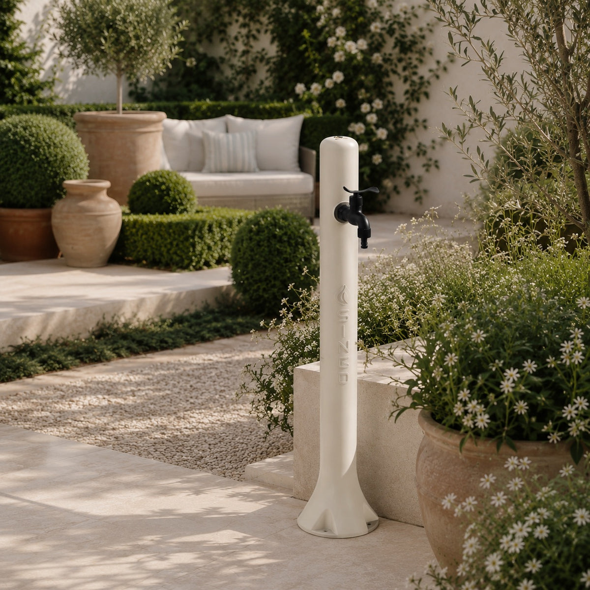 Fontanella da giardino Acqua, bianca, foto ambientata